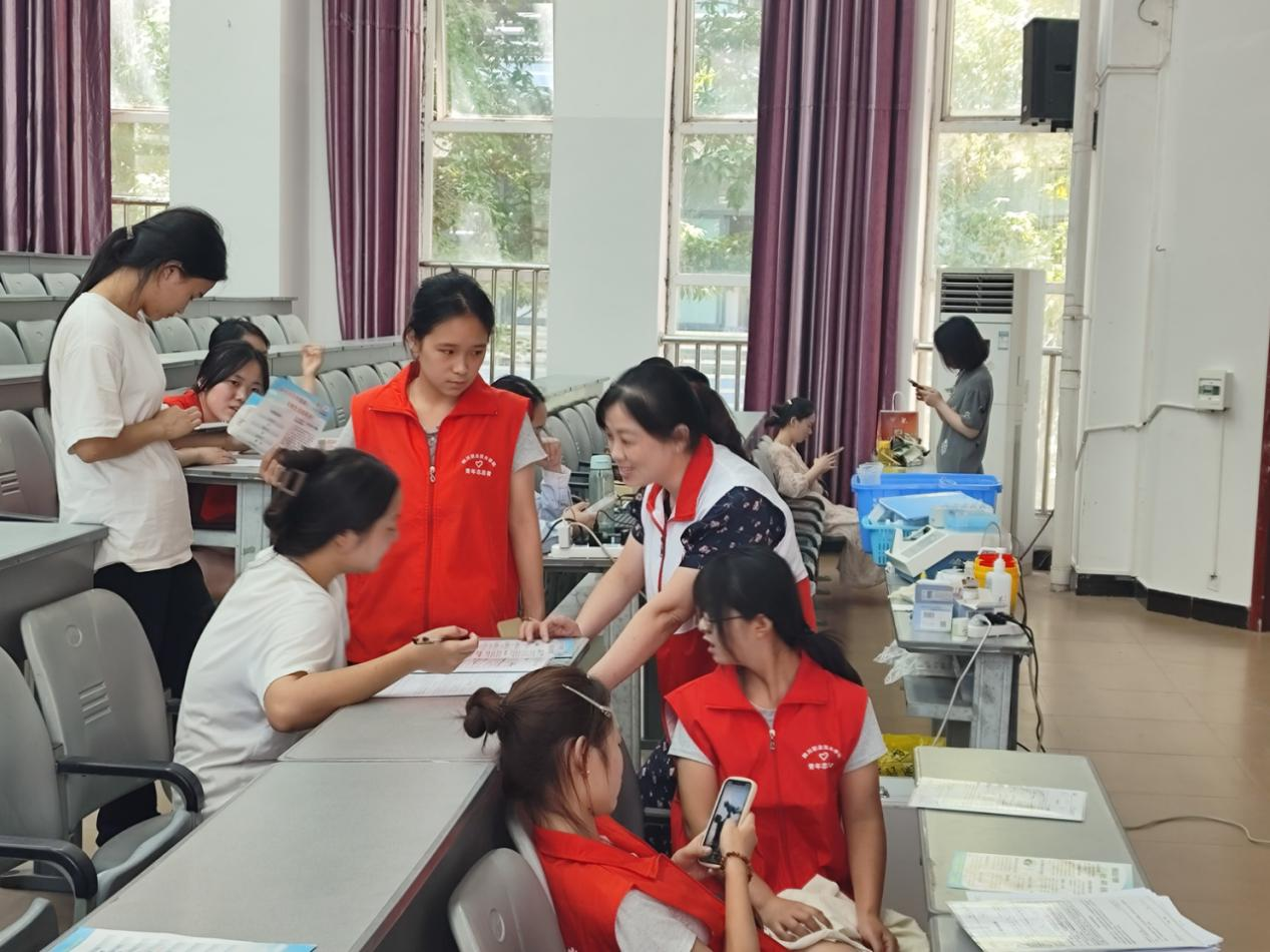 1751592089865025855.png 图片1.png